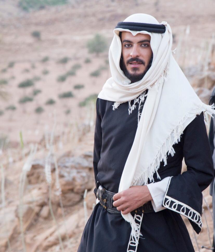 الفنان حسن خمايسة يتعرض لإطلاق النار..