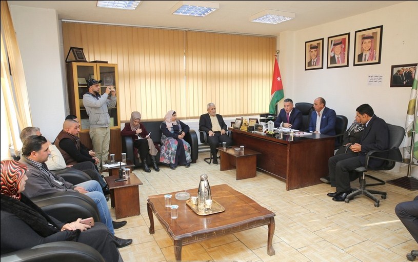 النعيمات يتفقد سير العمل بمناطق بسمان