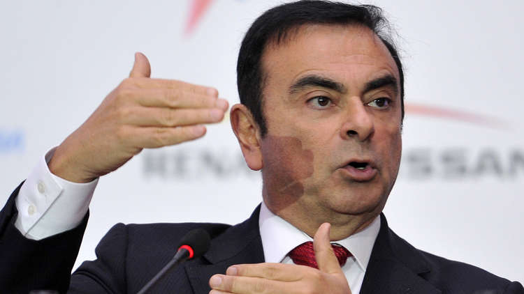 الادعاء العام الياباني يقرر احتجاز مدير