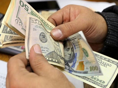 ارتفاع الدولار الأمريكي