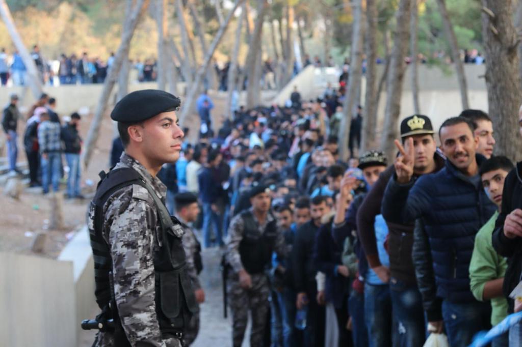 لماذا شكر الحواتمة الدرك والجماهير (صور)