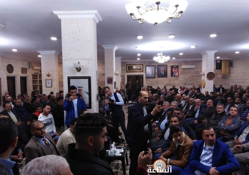 المئات من تجار اربد يحشدون لدعم