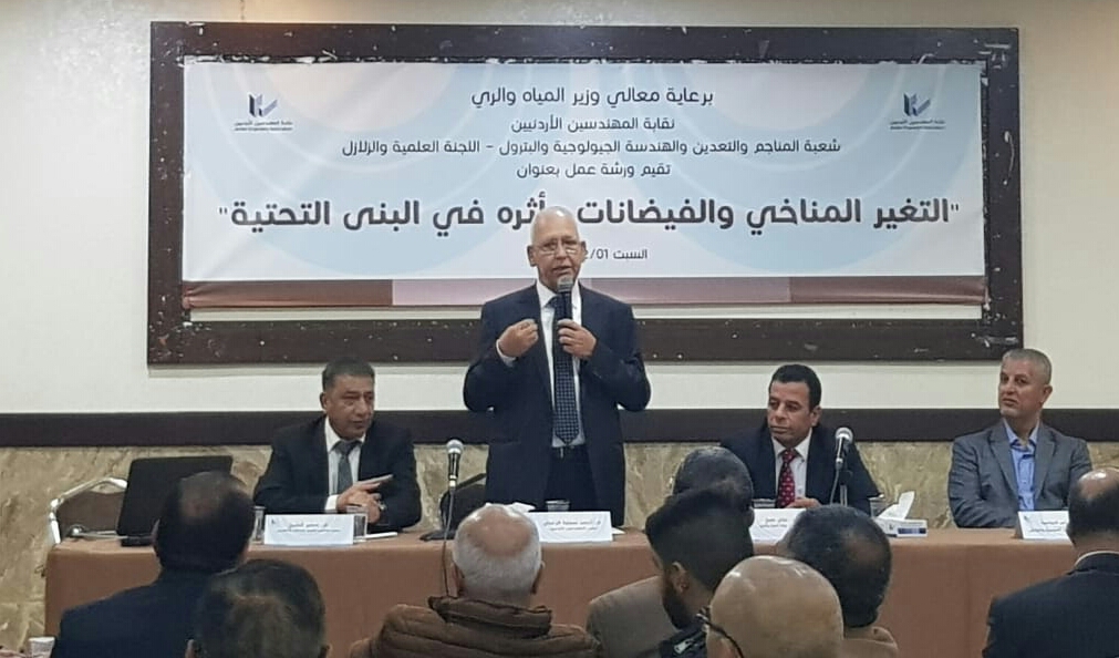 الشيخ يحذر من وضع جسرين في