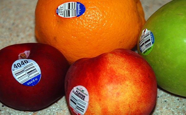 ماذا تعني ملصقات الفواكه والخضروات؟