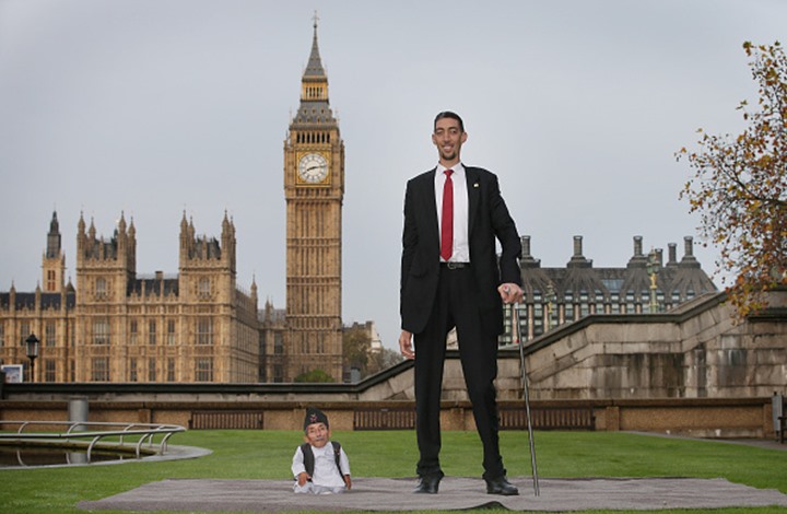 من هي الشعوب الأطول قامة ومن