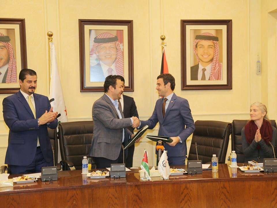 وزارة الشباب توقع اتفاقية مع المجلس