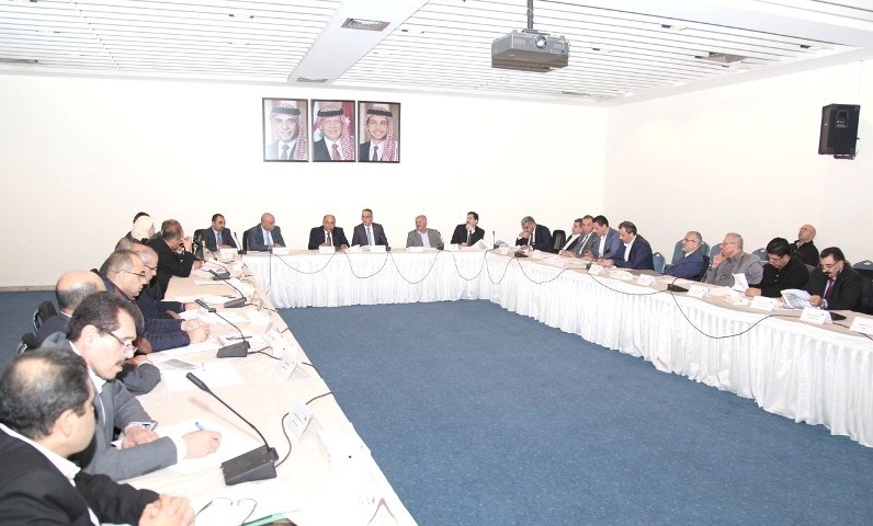 الأمانة تبحث إنشاء مديرية للرقابة والتدقيق