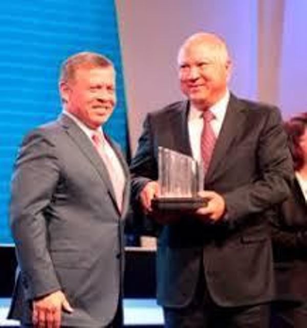 كراون بلازا عمان الاول في المعيار