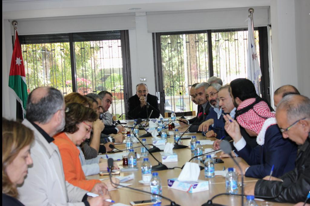 «الاقتصادي و الاجتماعي» يواصل مناقشة قانون