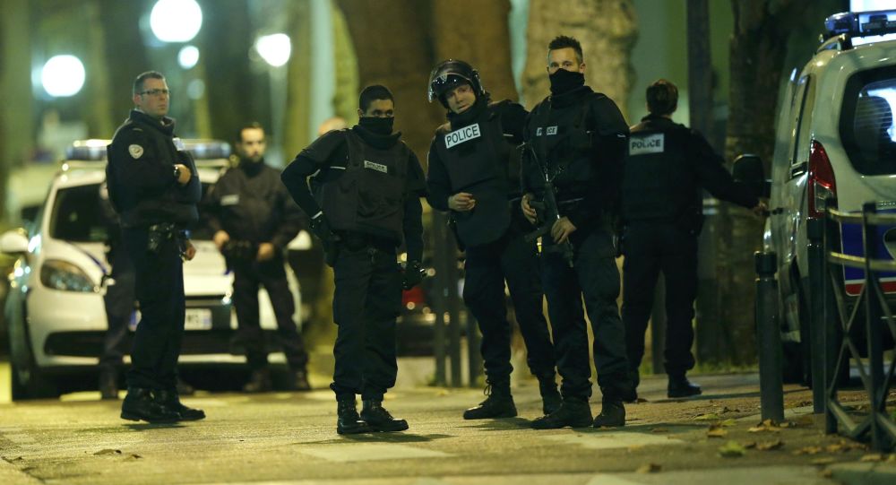 الخارجية تدعو الأردنيين في باريس إلى