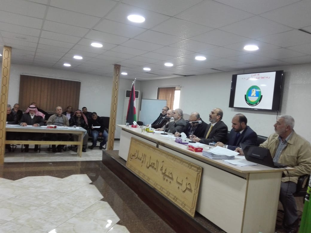 العضايلة يحذر من سياسة تجاهل المطالب