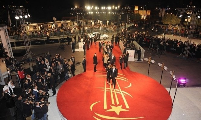 فيلم (جوي) يفوز بالنجمة الذهبية للمهرجان