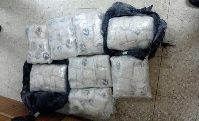إحباط تهريب 200 ألف حبة مخدرة