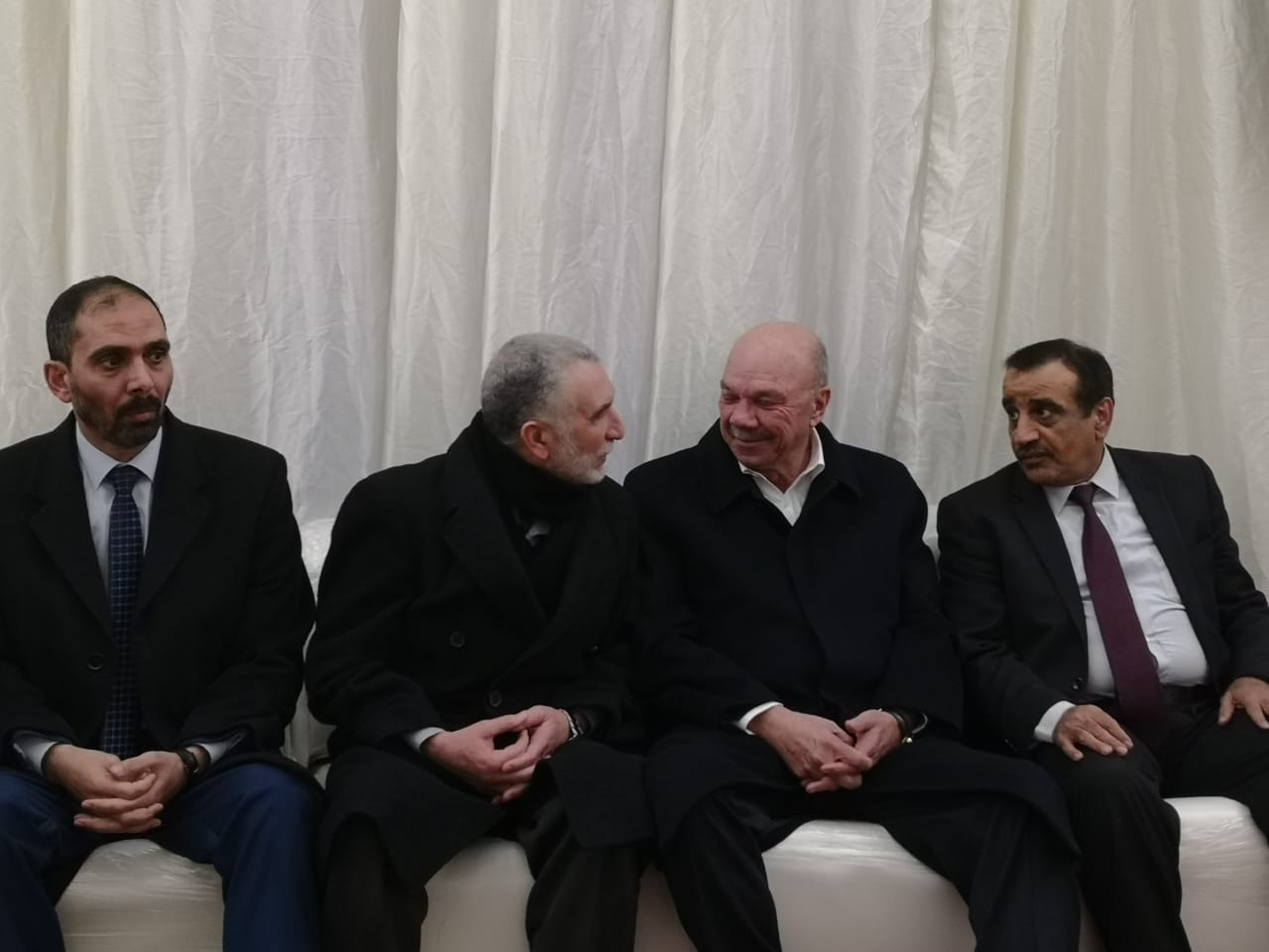 الفايز والطراونة ونواب وشخصيات يعزون النائب