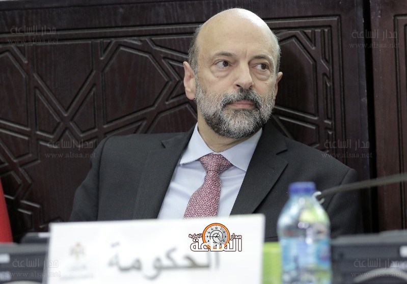 الرزاز يلغي قرار وزير الأوقاف المتعلق