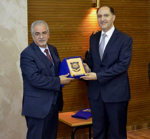 عمان الاهلية تكرم د. وسام عماري