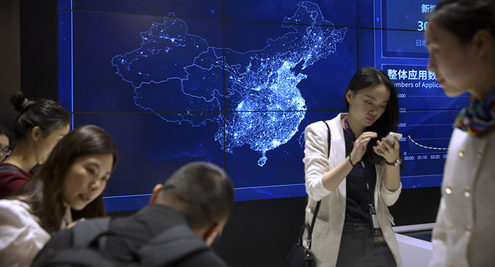 100 ألف دولار مكافأة الابتعاد عن