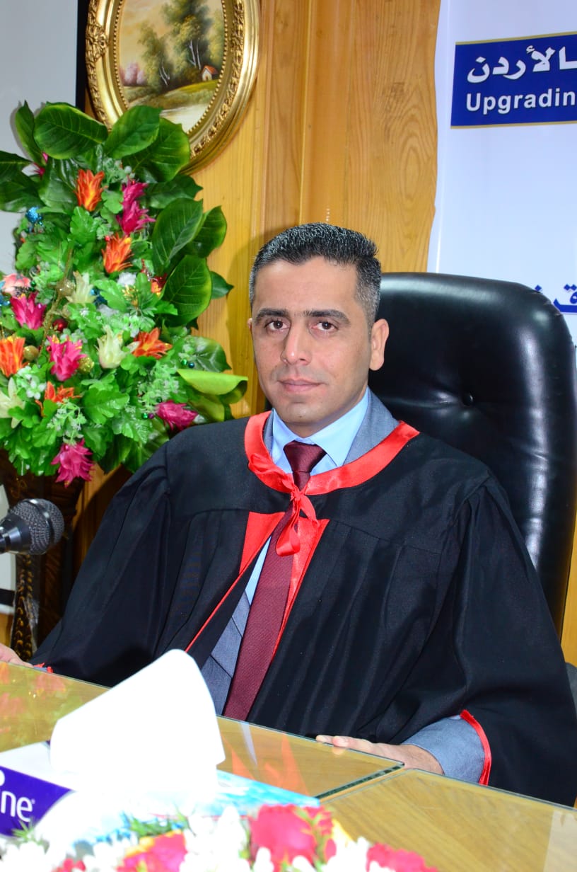 بديرات .. مبروك الدكتوراه مع مرتبة