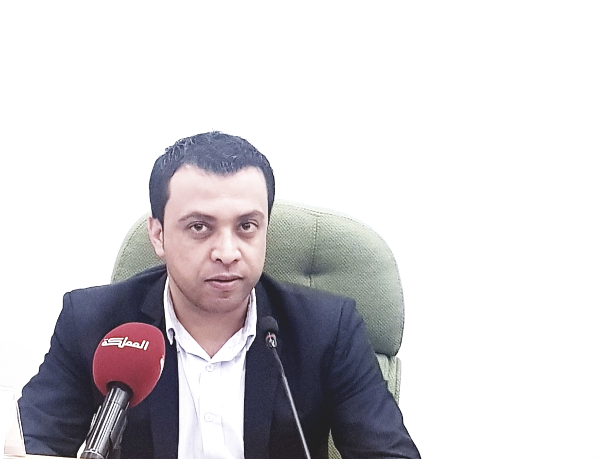 الرقب رئيسا فخريا لنادي درويش الكترونكس