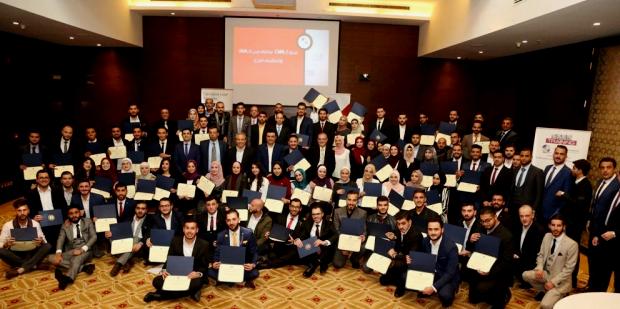 عمان الاهلية تحصل على 10 منح