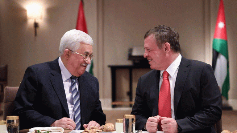 عباس في الأردن للقاء الملك