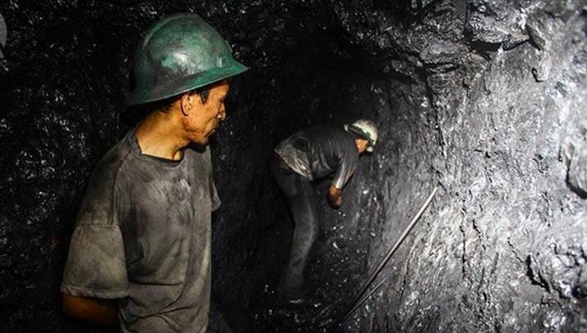 مقتل 7 وإصابة 3 في حادث