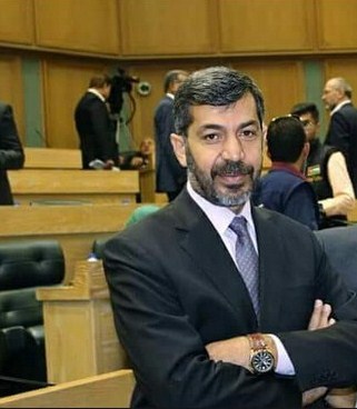 «إدارية النواب» تطالب بحل مشكلة موظفي