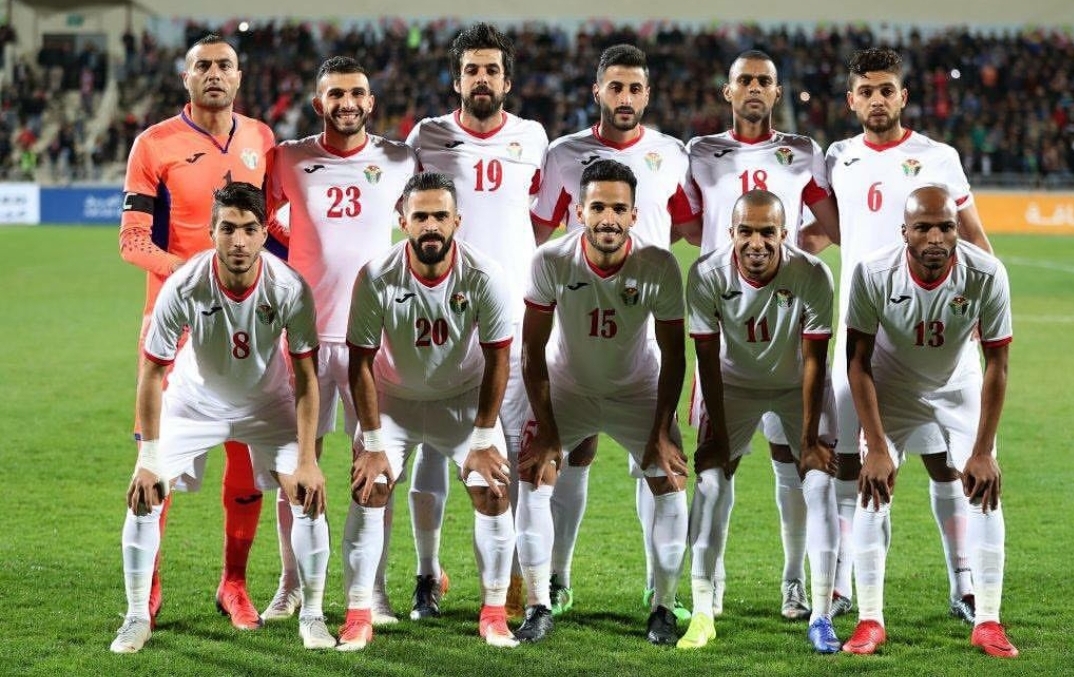 إغلاق مباريات المنتخب الوطني في الدوحة