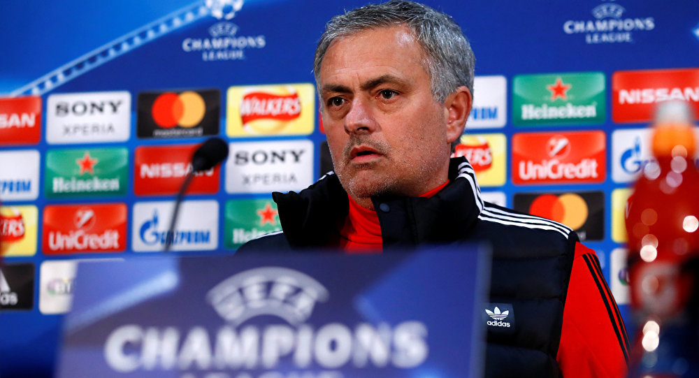 مانشستر يونايتد يقيل جوزيه مورينيو