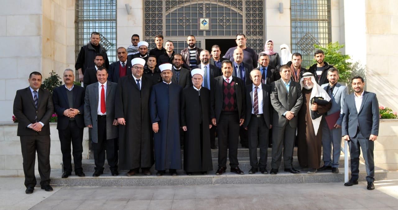 قاضي القضاة يرعى حفل تخريج الفوج