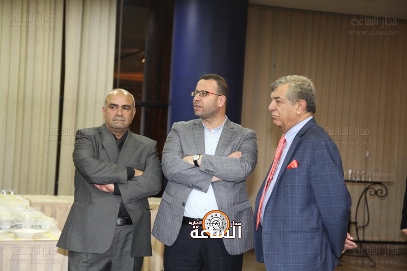 من يقف وراء الحملة ضد الصحفي