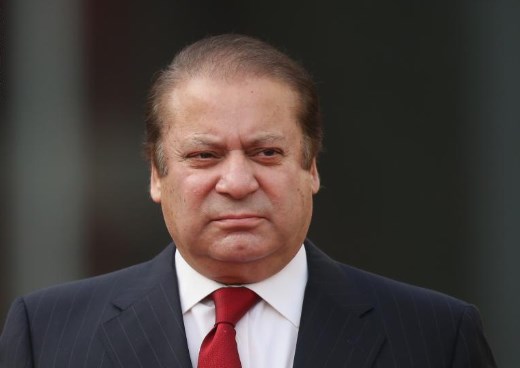 سجن رئيس وزراء باكستان السابق بتهمة