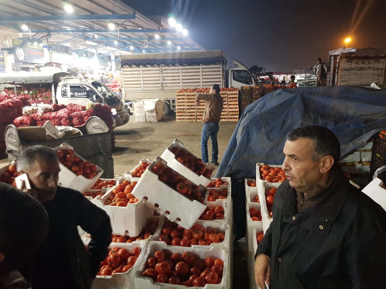 ضبط واتلاف اطنان من الخضار المهربة