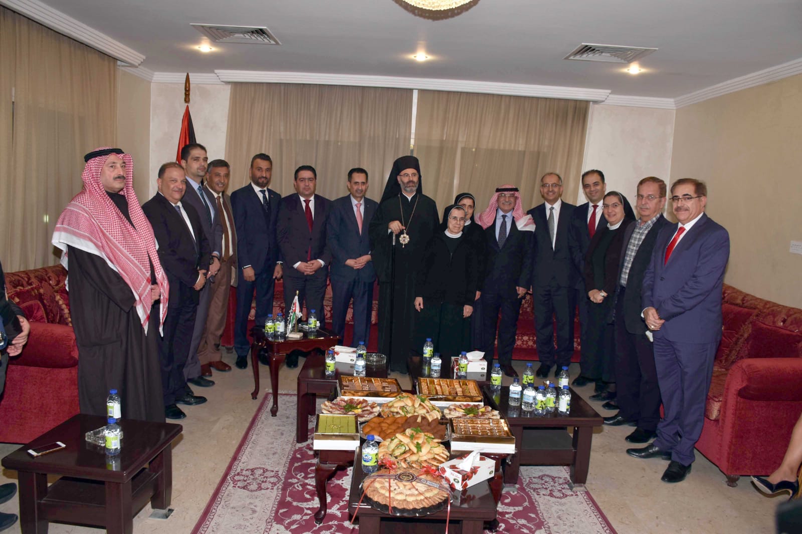 في حفل تبادل التهاني بين المسيحيين