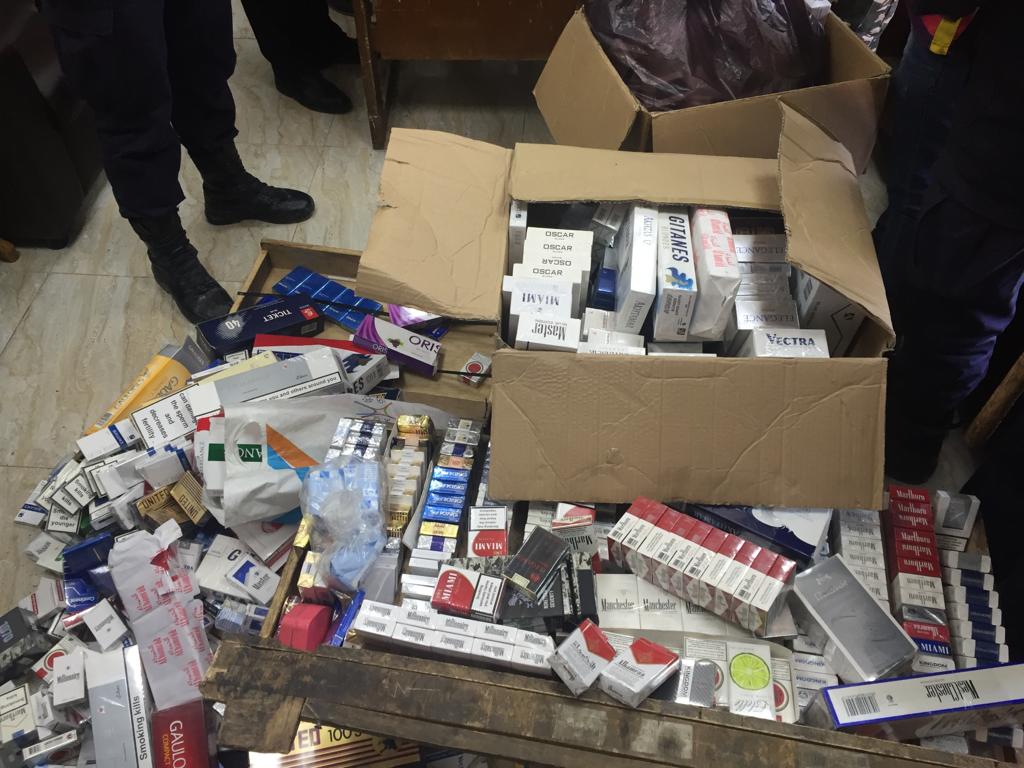 ضبط 106 كراتين دخان مهرب في