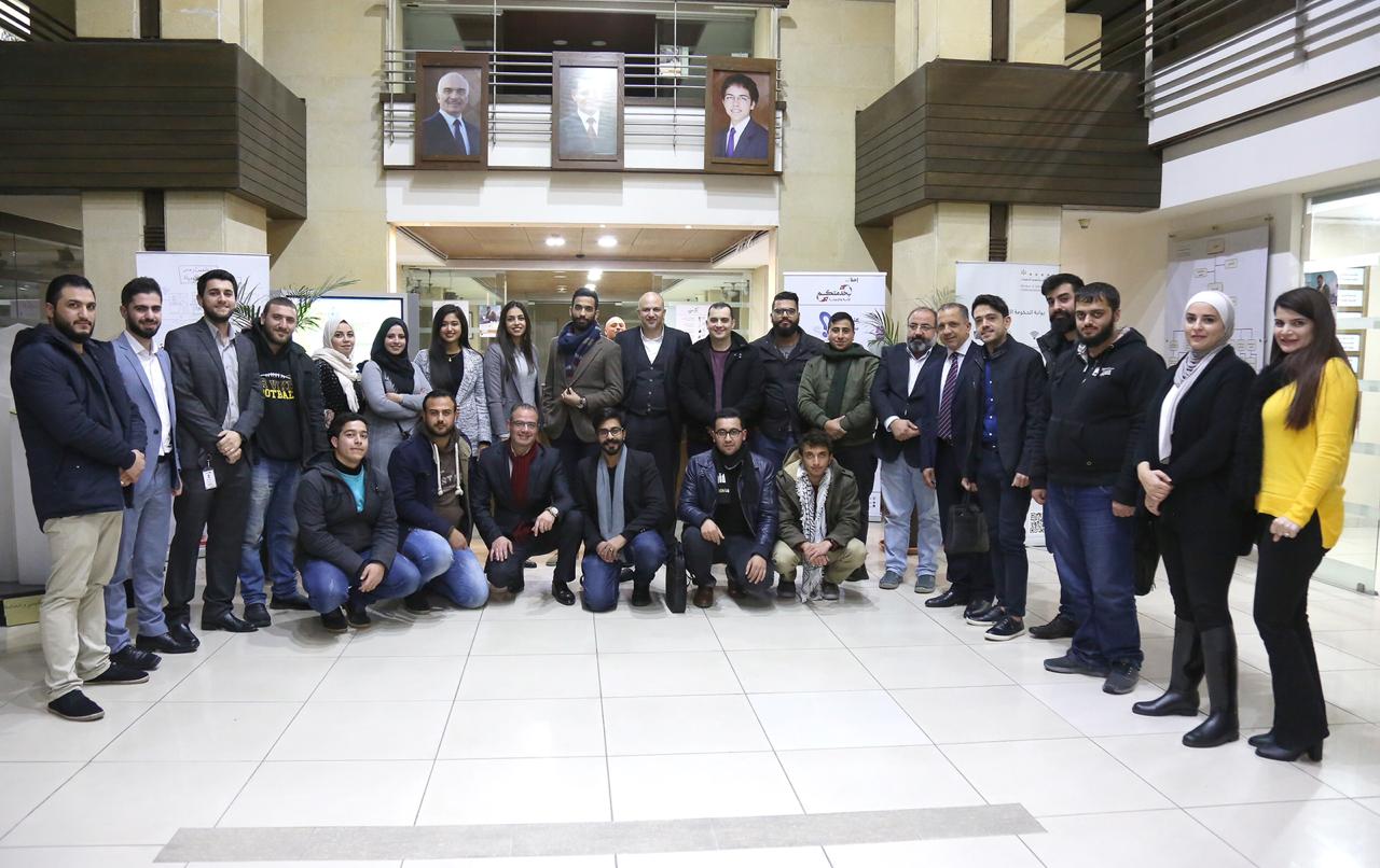 وزارة «الاتصالات» تعلن أسماء الفرق الفائزة