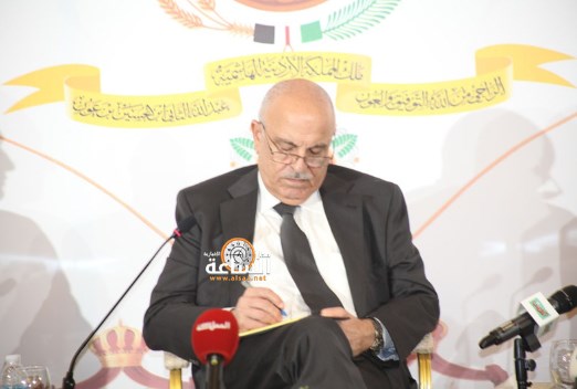 هل هدد رجائي المعشر بالاستقالة