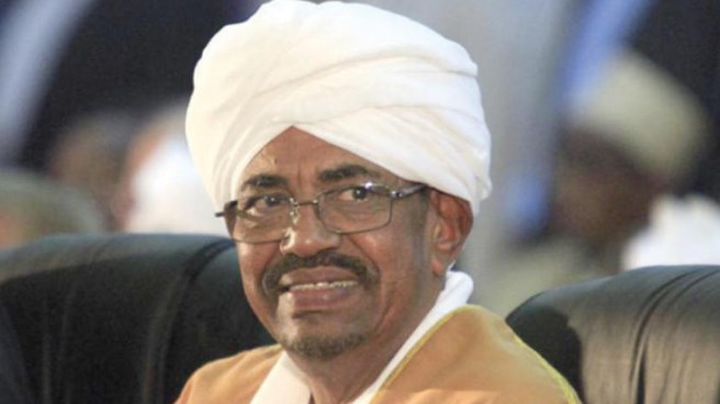 23 حزبا سودانيا يطالبون البشير بتشكيل