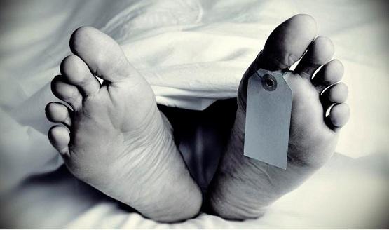 سعوديون يحتفلون برأس السنة رقصا بين