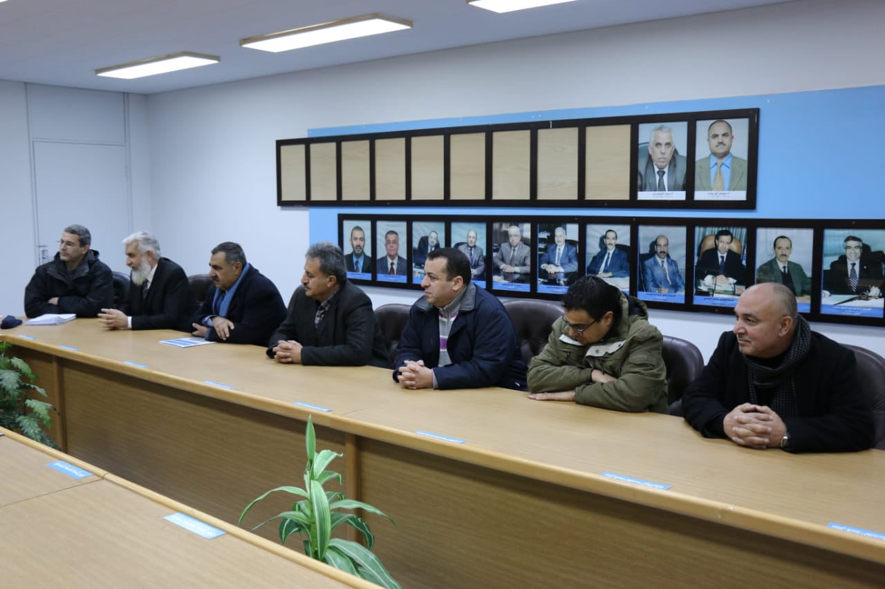 مهندسو اربد يزورون عميد ومدرسي الهندسة