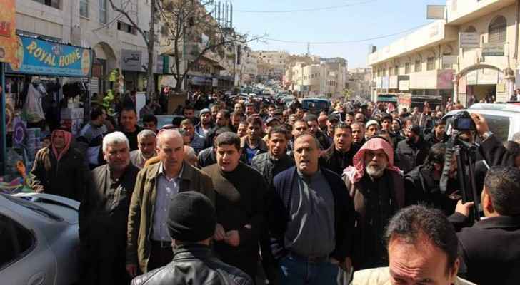 الطفيلة: انطلاق مسيرة احتجاجا على سياسة