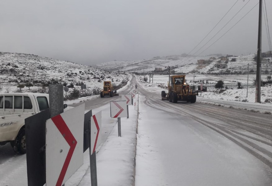 عجلون باللون الابيض و18 الية لفتح