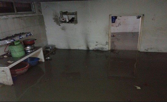 ترحيل 4 أسر في جرش داهمتها