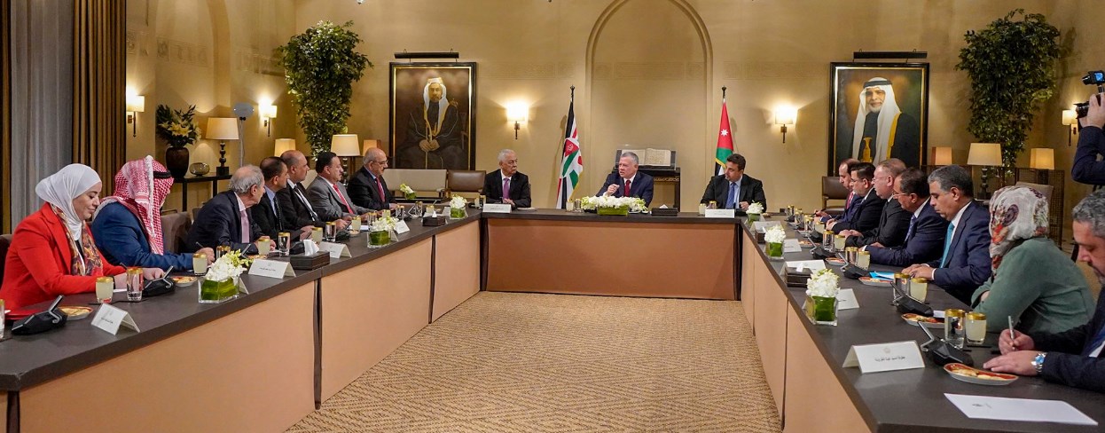 الملك يؤكد بناء كتل نيابية قوية