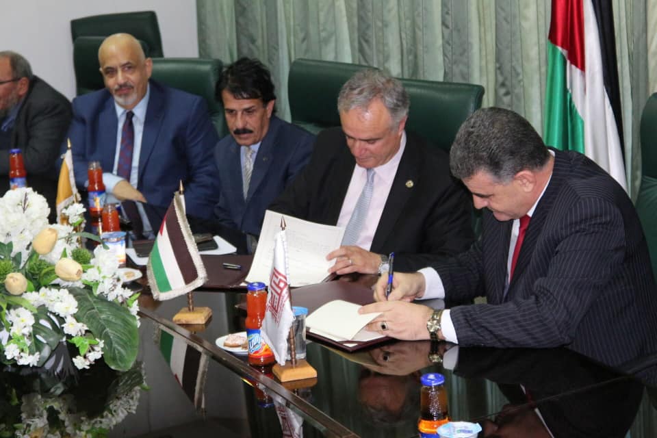 فتح شعبة للتدريس في برنامج الماجستير