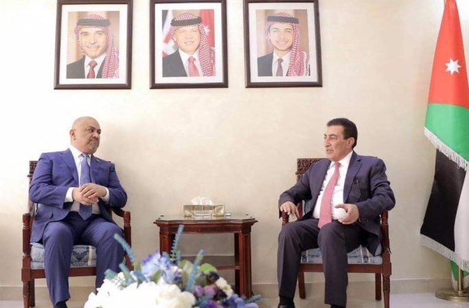 الطراونة يلتقي وزير الخارجية اليمني