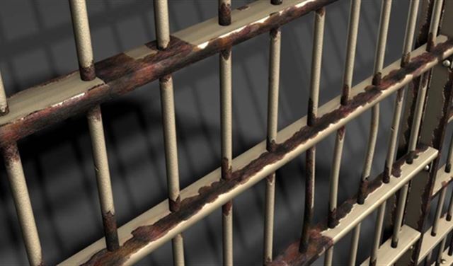 توقيف لواء متقاعد اثر نشره مقالا