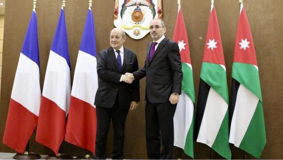 لودريان: «صفقة القرن» ليست على الطاولة