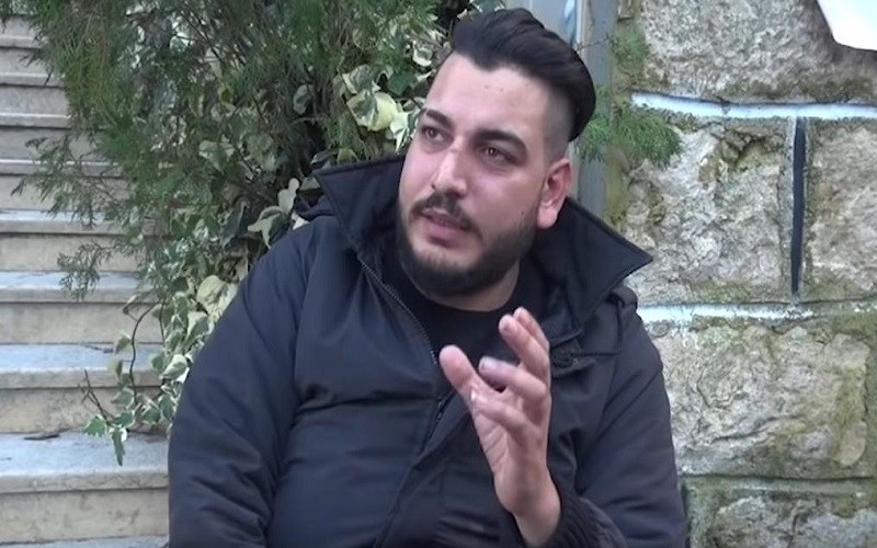 الأجواء الباردة في سوريا تعيد جنديا