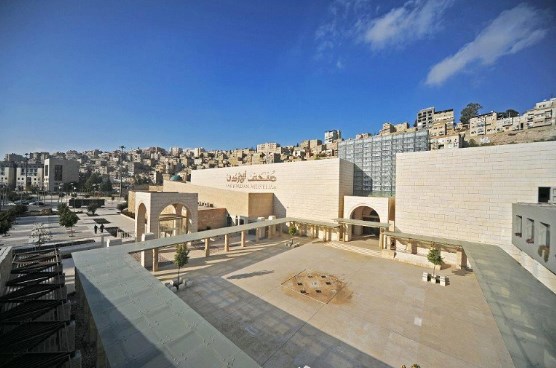 ارتفاع اعداد زوار متحف الأردن 26